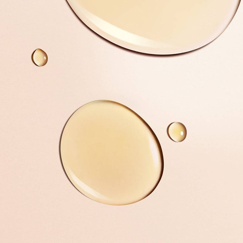 Nuxe Reve de Miel® Honey Lip Care - Product droplet showing color/texture