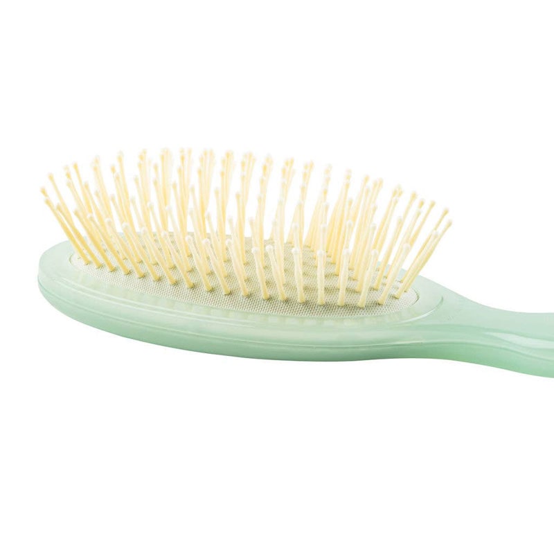 Acca Kappa Biogradable Oval Hairbrush – Green showing close up of bristles