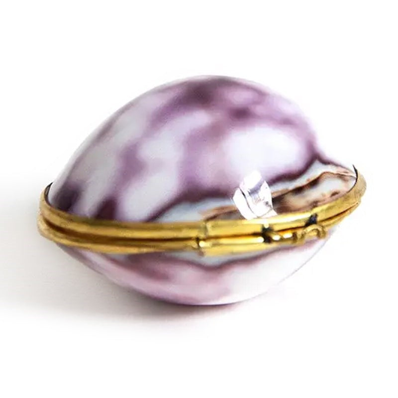 Earth Tu Face Lavender + Mint Lip Balm – Purple Cowry Shell (1 oz) 