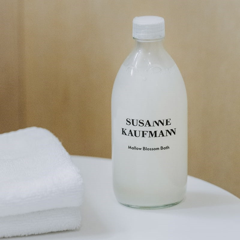 Susanne Kaufmann Mallow Blossom Bath - Lifestyle shot