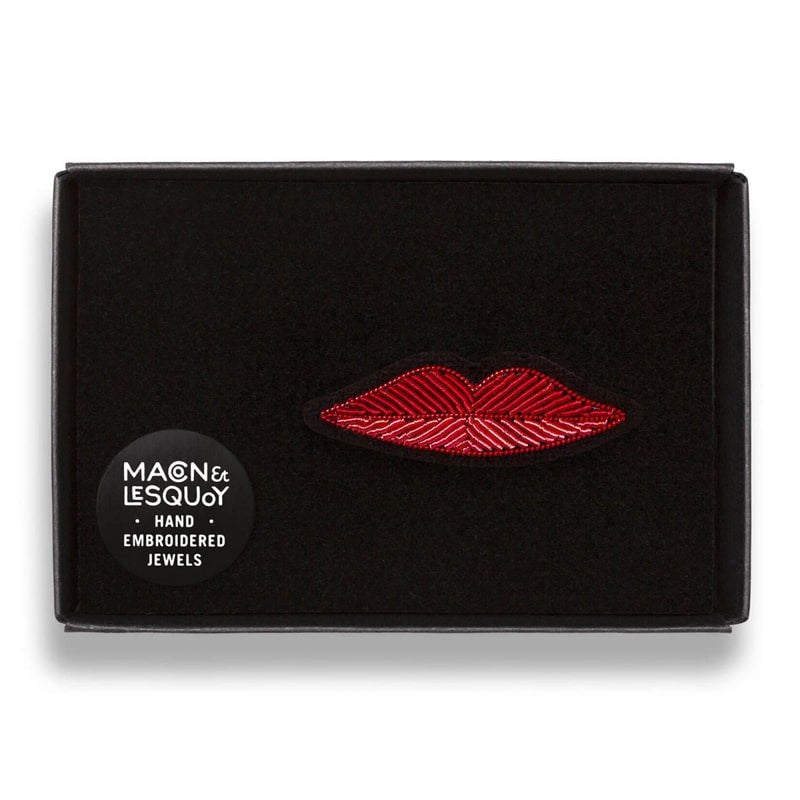Macon &amp; Lesquoy Hand Embroidered Little Mouth Pin - Product shown in box