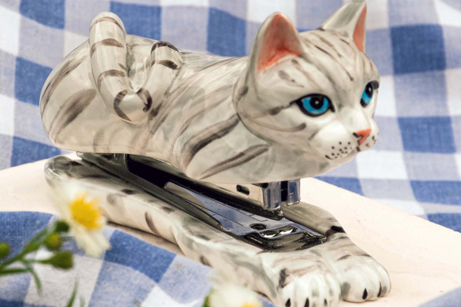 Lifestyle shot of Nach Grey Cat Stapler