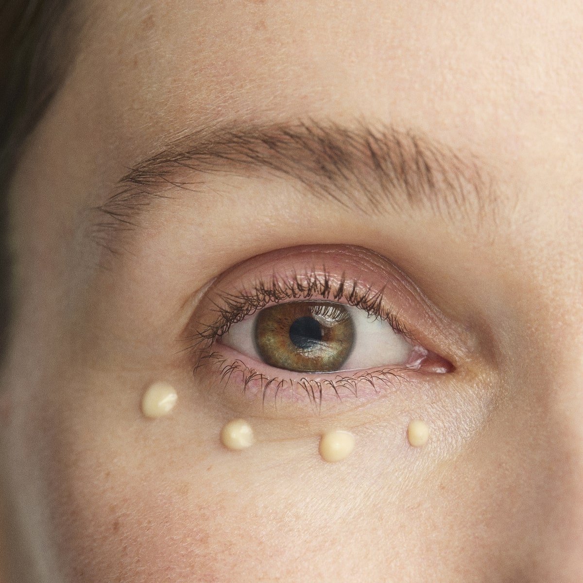 Cosmetics 27 Eyes 27 Bio-Restructuring Repairing Eye Cream (15 ml) -product shown on eyes of model. 