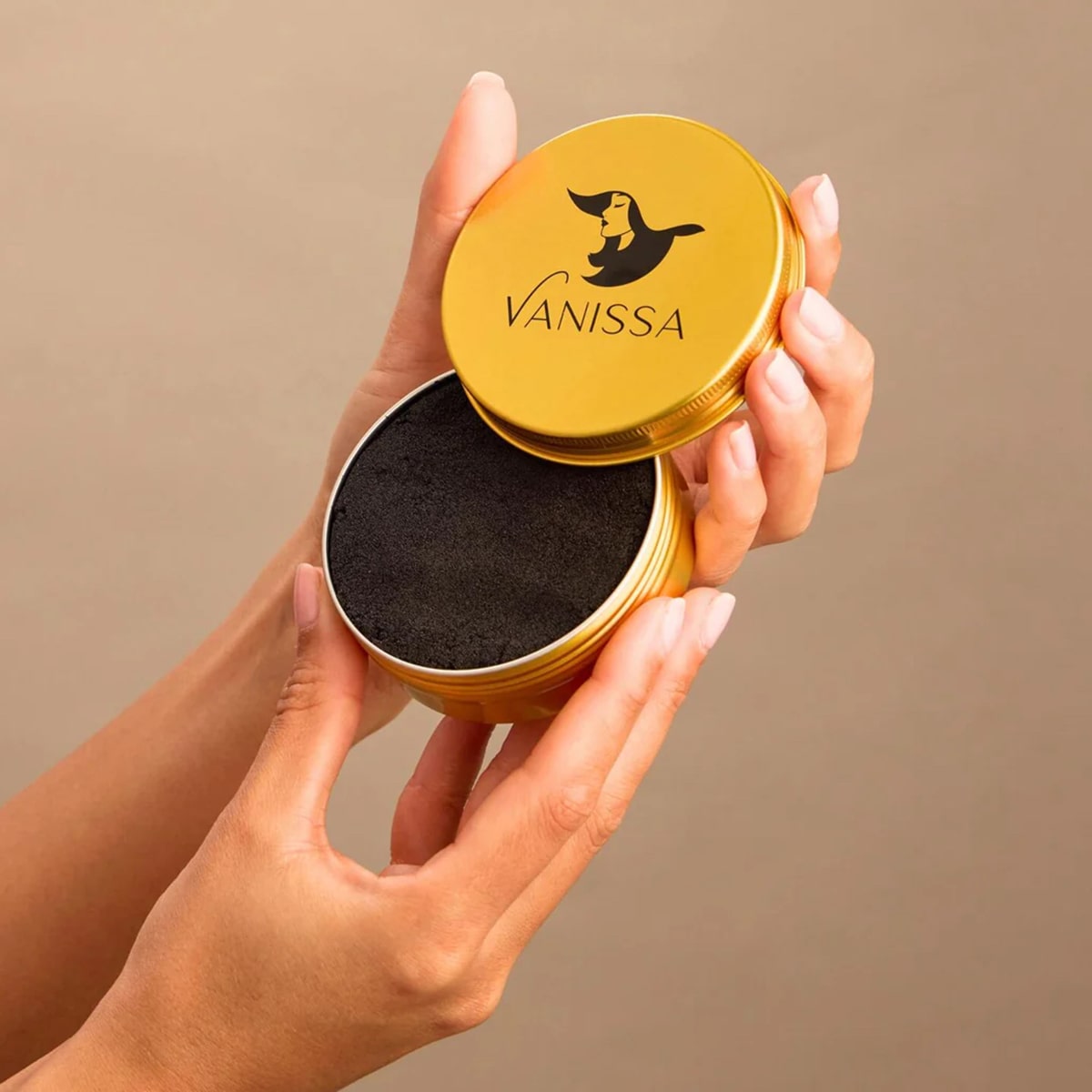 Vanissa Madagascar Vanilla Supreme (12 g) - model shown holding product and lid