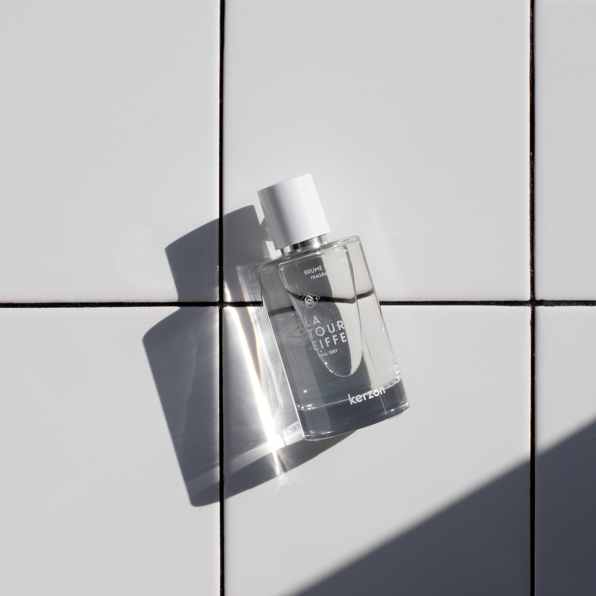 Kerzon Fragranced Mist - La Tour Eiffel (100 ml) - product shown on white tile. 