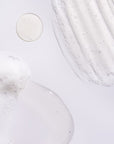 Oribe Serene Scalp Oil Control Shampoo - Product droplet