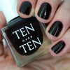 Tenoverten Nail Polish - Market - model hand holding bottle