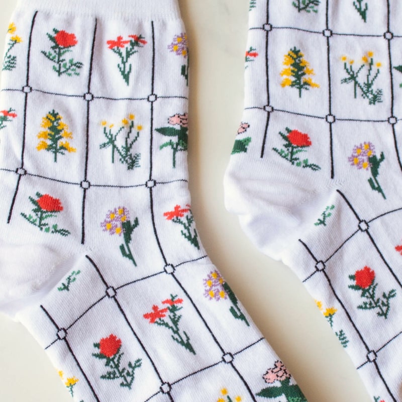 Tiepology Botanical Garden Casual Socks - Closeup of product