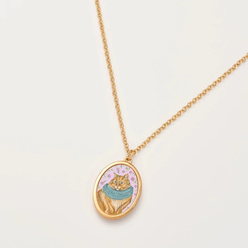 Fable England Catherine Rowe Pet Portraits Ginger Pendant Necklace - Front of pendant shown 