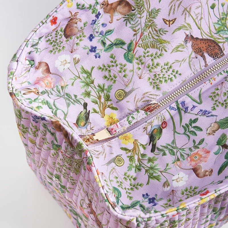 Fable England Fable Meadow Creatures Lilac Quilted Tote - Closeup of zipper