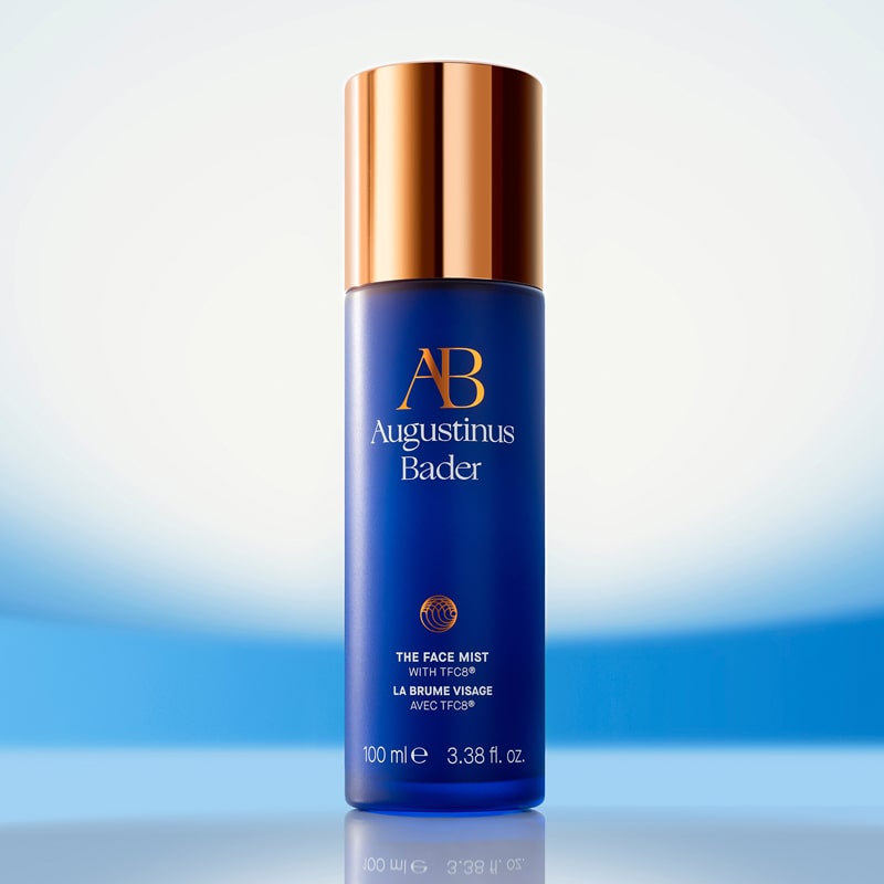Augustinus Bader The Face Mist - Beauty on blue background