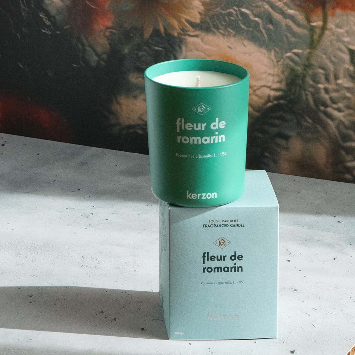 Kerzon Fragranced Candle - Fleur de Romarin (190 g) - product shown stacked on top of packaging. 