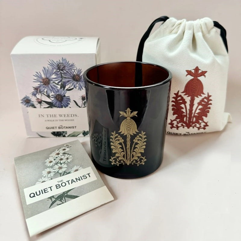 The Quiet Botanist in the weeds scented candle - Thumbnail 5