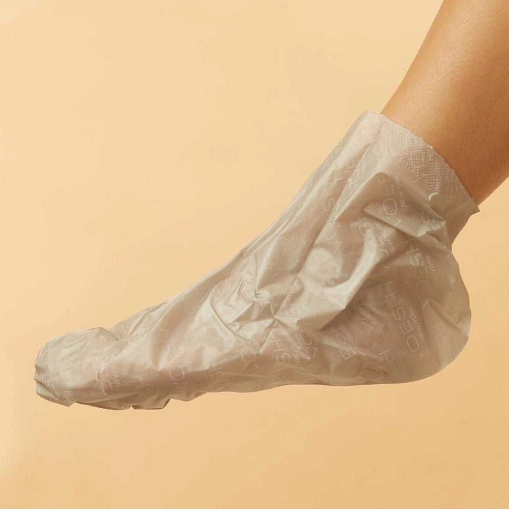 Model shown wearing VOESH New York Collagen Socks