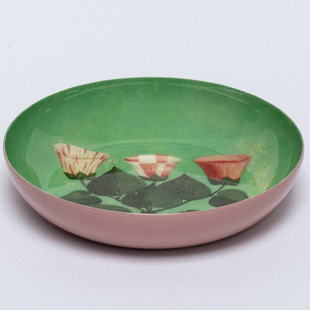 Roomytown Inc Enamel Tray - Festival of Flowers (1 pc) - product shown from side.