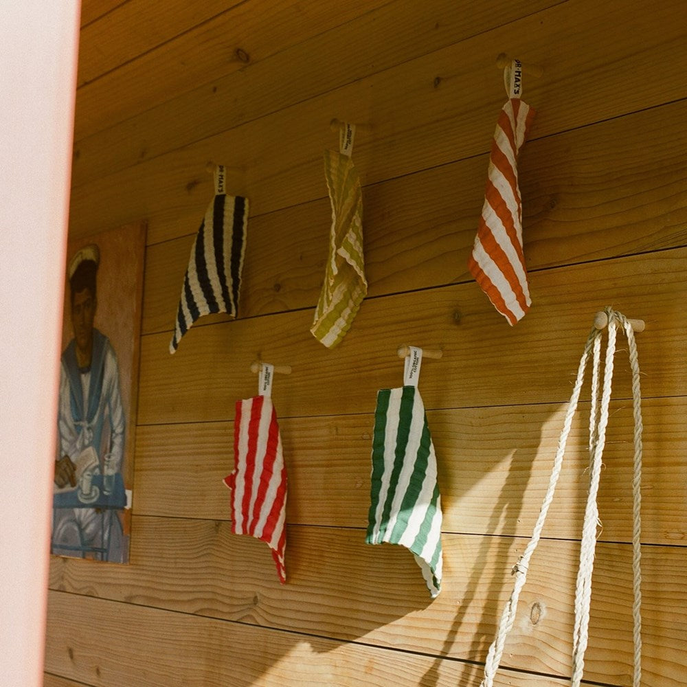 Dr. Max’s Organic Cotton Wash Cloths Set (5 pcs) - product shown hung up separately.