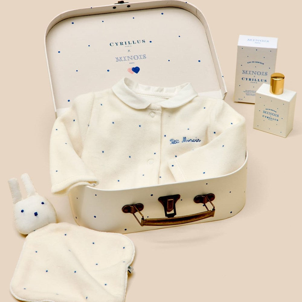 Minois Paris Minois Paris x Cyrillus Newborn Suitcase (4 pcs) - product shown on cream background. 
