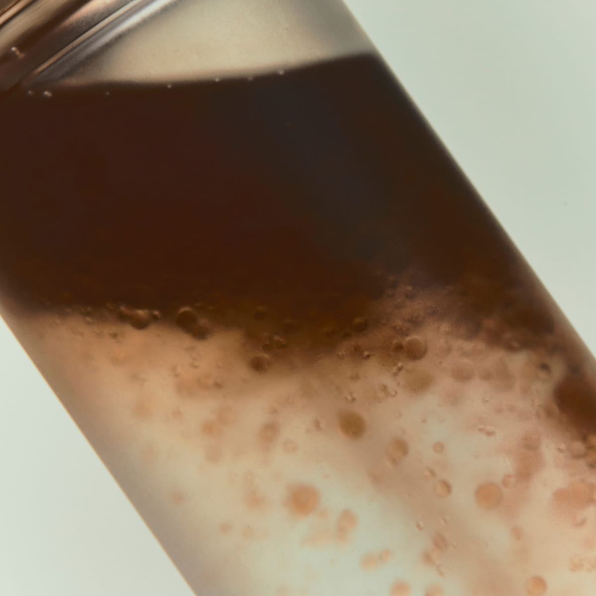 House of Balance 4:00PM Soil Relief Body Mist (100 ml) - product shown mixed up close.