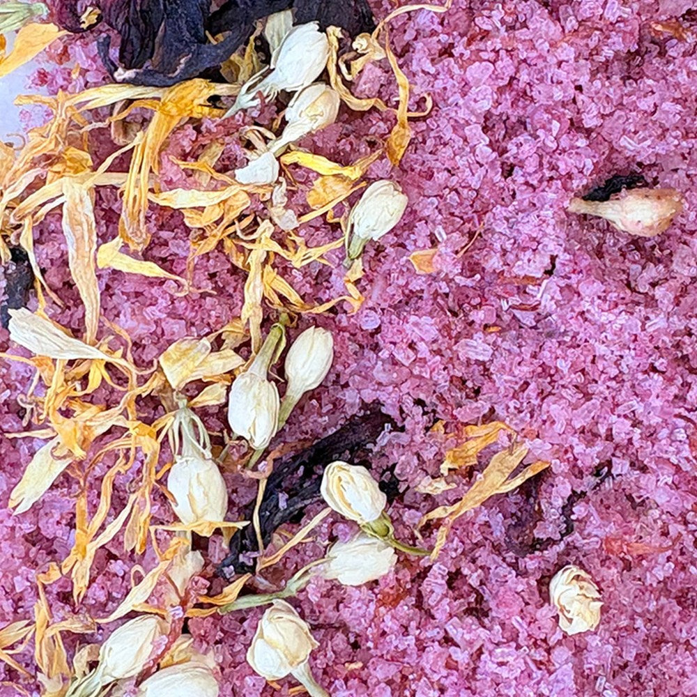 Enlarged product swatch to show Niteswim No Ordinary Love Botanical Bath Salts (salts and ingredients)