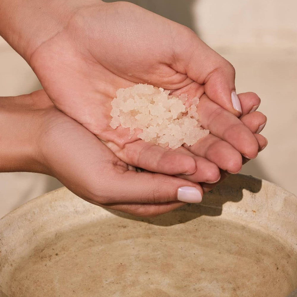 Cote Re-Treat Seaside Soap Salt Soak (3 x 44 ml) - product shown in hand.