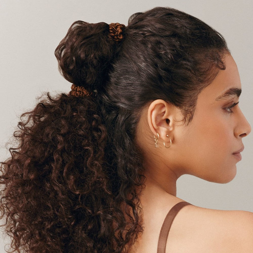 Slip Pure Silk Skinny Scrunchies - Dark Brown (4 pcs) - product shown in model's hair.