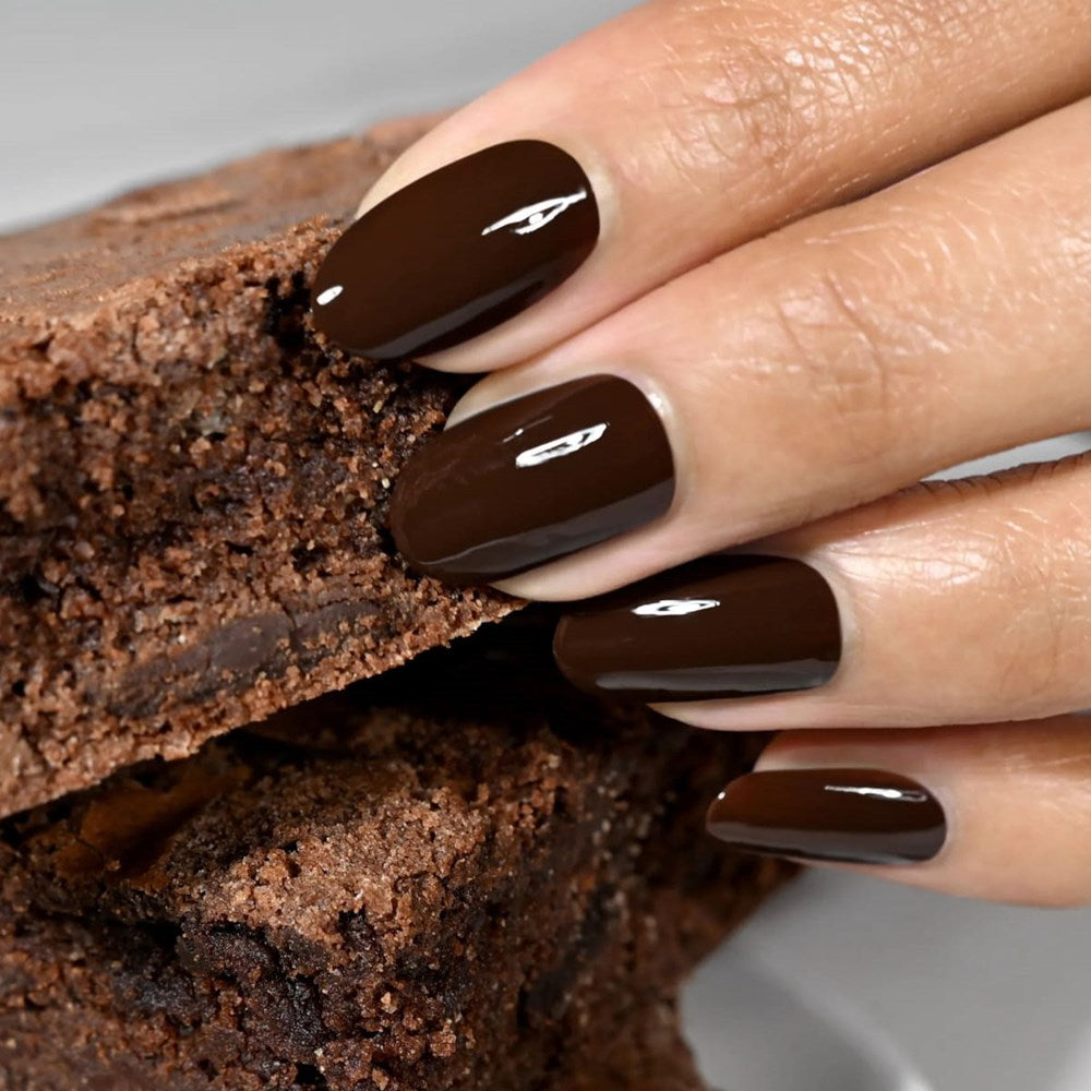 Londontown Magnolia Bakery x Londontown Nail Polish - Double Fudge (12 ml) - product shown up close with brownie. 