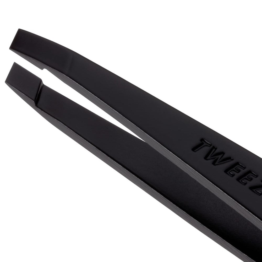 Tweezerman Slant Tweezer - Matte Black (1 pc) - product shown close up of tweezer tip 