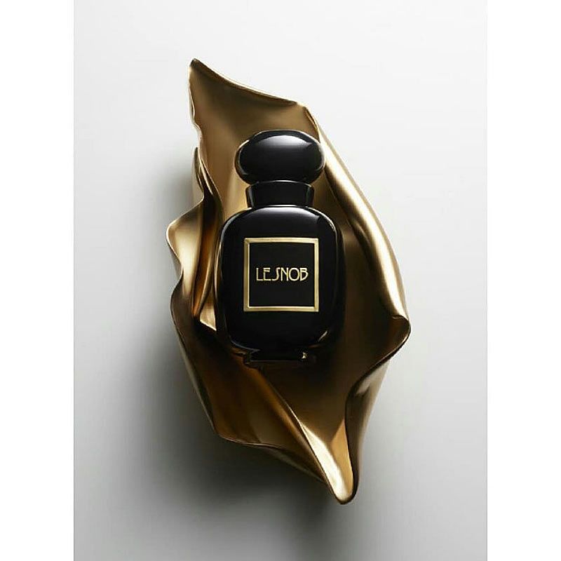 LESNOB x Les Parfums de Rosine No. I Gothic Rose (100 ml) Bottle in Gold Dish