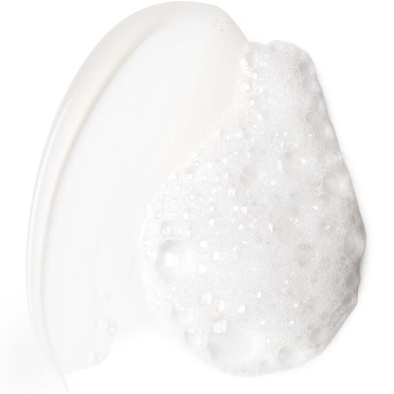 Bamford Geranium Shampoo product smear with foam