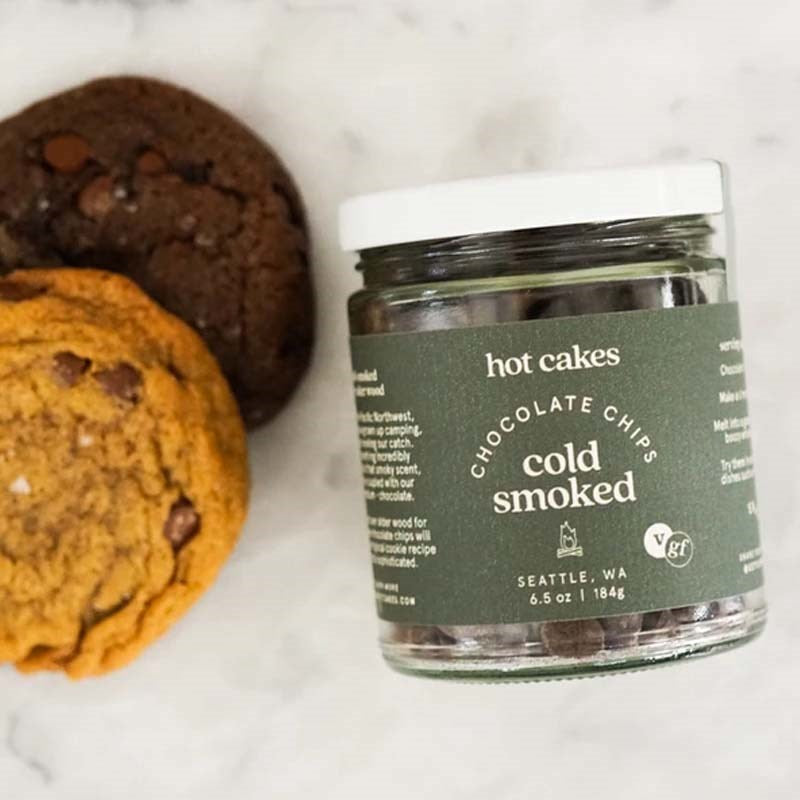 Hot Cakes Smoked Chocolate Chips - Product displayed next to cookies