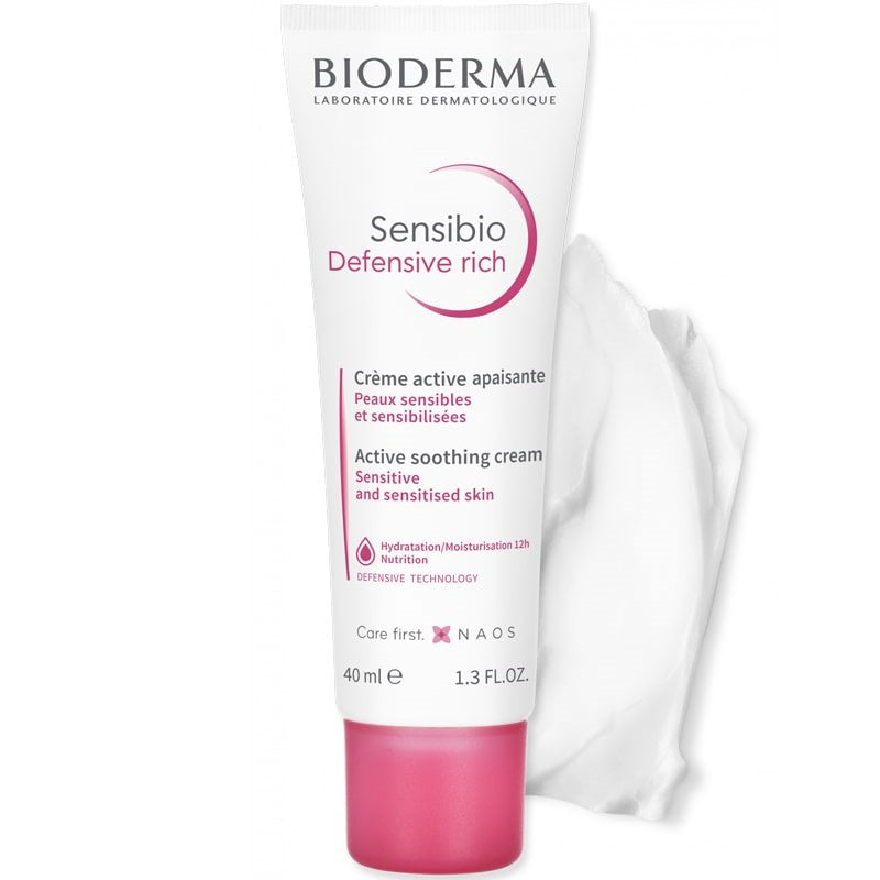 Bioderma Sensibio Defensive Rich Smoothing Cream - Product displayed next to product smear